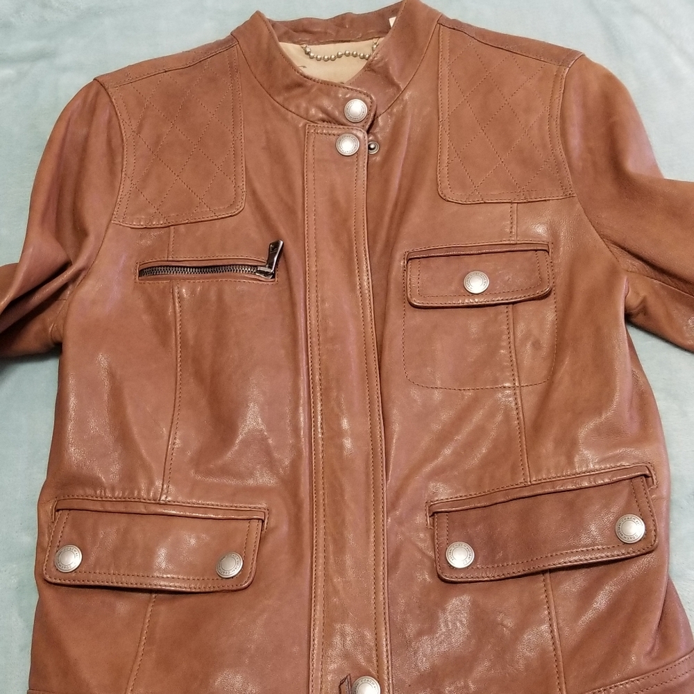 Coach Jacket - Picture 6 of 10